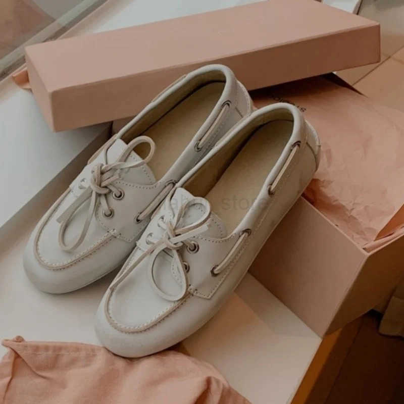 2025 Womens Loafers Shoes Genuine Leather High Quality Round Toe Soft Sole Flat Shoes Lace Up Breathable Ladies Casual Shoes M250818