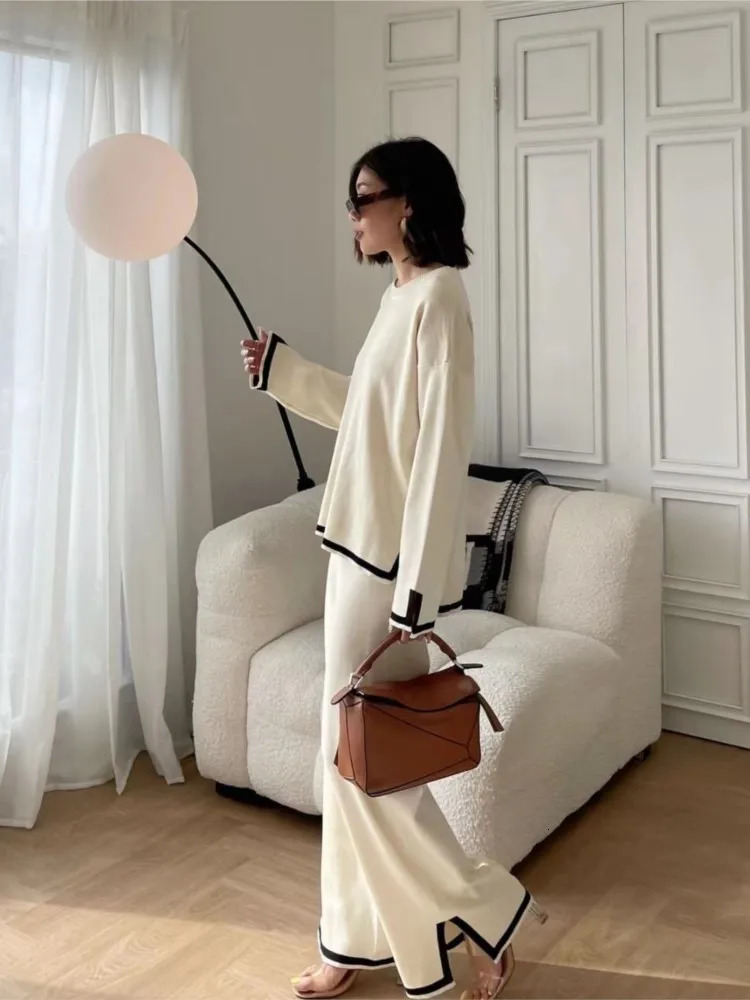 Fashion Color Matching Knitted Pant Sets Women Loose Long Sleeve Knitting Sweater Slit Wide Legs Trousers Two Piece Set Female 250818