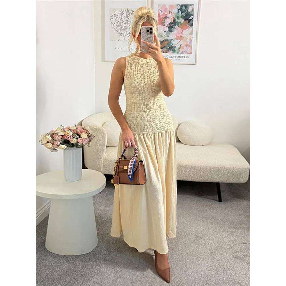 hoodie Pleated Sleeveless Big Swing Dress Women O-Neck High Waist Patchwork Elegant Solid Dresses Summer New Vacation Commute Robe jacket