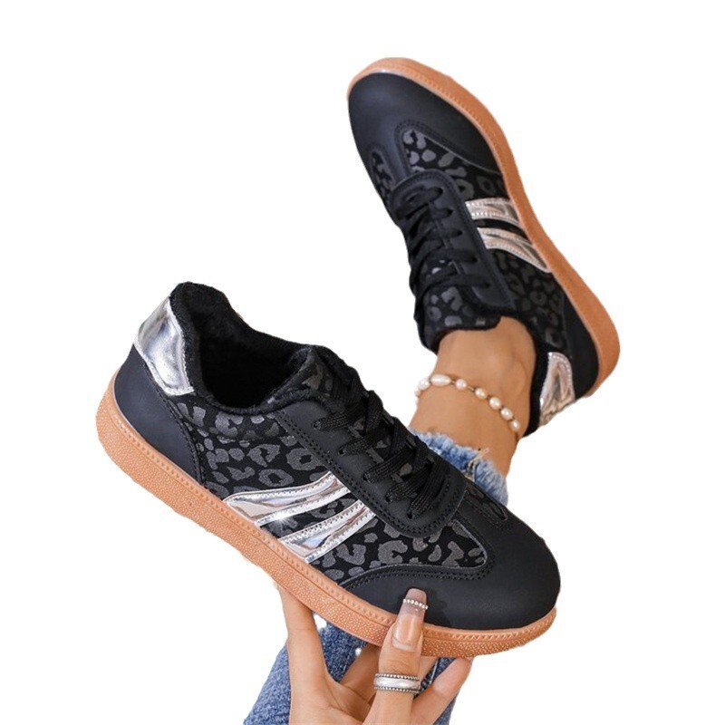 2025 New Women's Sneakers Large Size Thick Sole Color Block Casual Low Top Sports Shoes ddmymoon