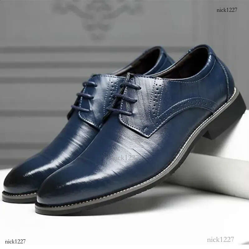 Men Oxfords Shoes British Black Blue Shoes Handmade Comfortable Formal Dress Men Flats Lace-Up Bullock Business Shoes hjm7250114