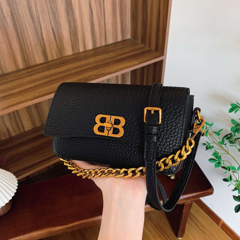 High-end Square Fashion Versatile Chain Small for Women New Niche Texture Bags Shoulder Designer Crossbody Bag