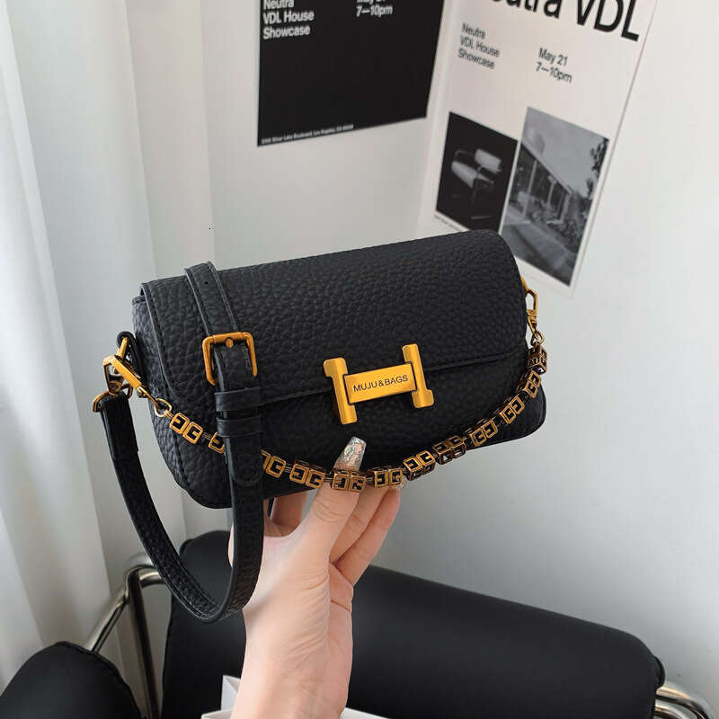 2025 New Women's Chain Large Capacity Designer Bags High-end Lychee Pattern Simple Crossbody Small Square Bag Personality