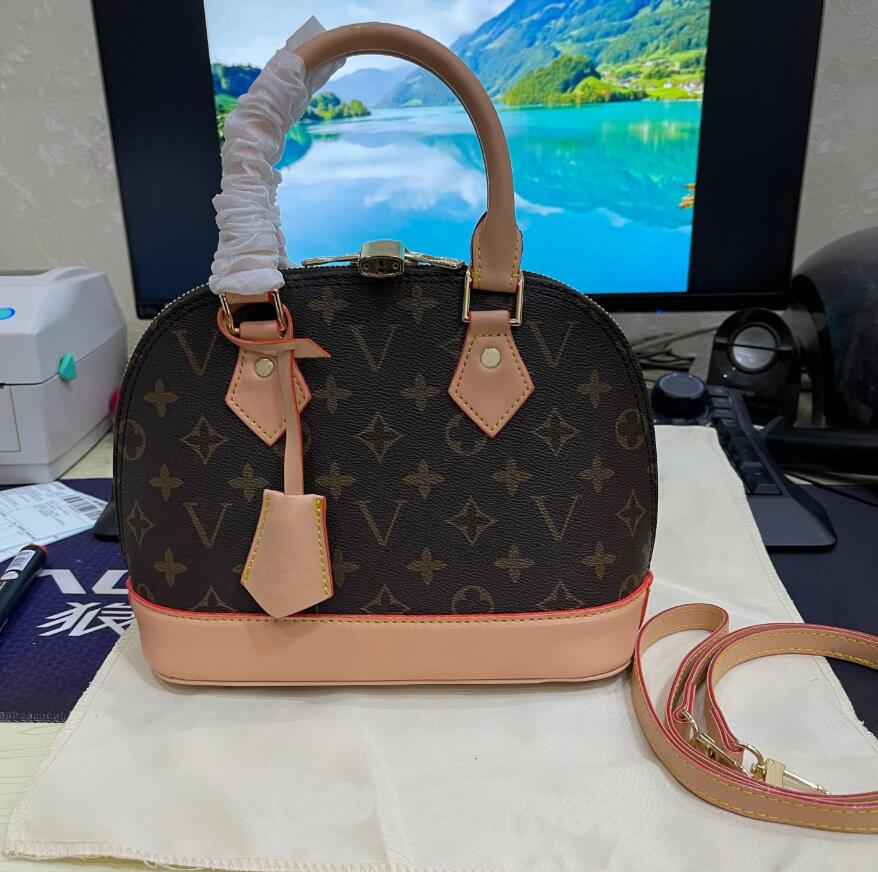 10A high quality Fashion womens Luxurys designers Bag Shoulder Handbags wallet Clutch shell Bag Totes CrossBody 2023 Handbag ladies purses package dhgate bags