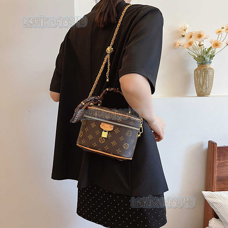 Designer 2025 New Fashionable Temperament Box High-end Printed Shoulder Crossbody Bag for Womens H250818