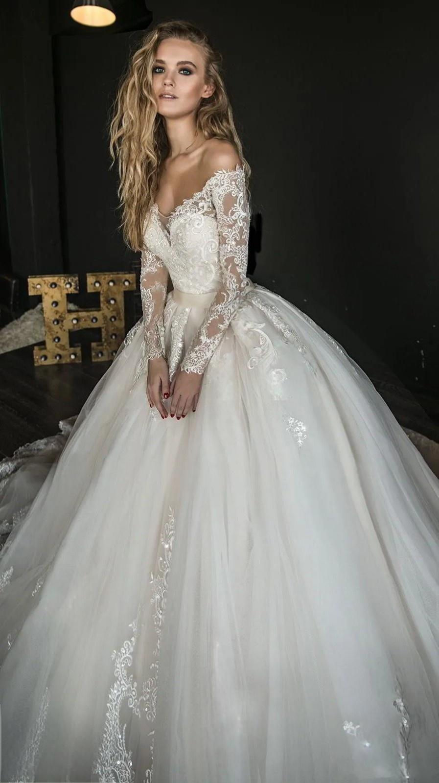 Luxury A Line Wedding Dresses with Detachable Train Arabic Dubai Off the Shoulder Long Sleeves Lace Wedding Bridal Gowns