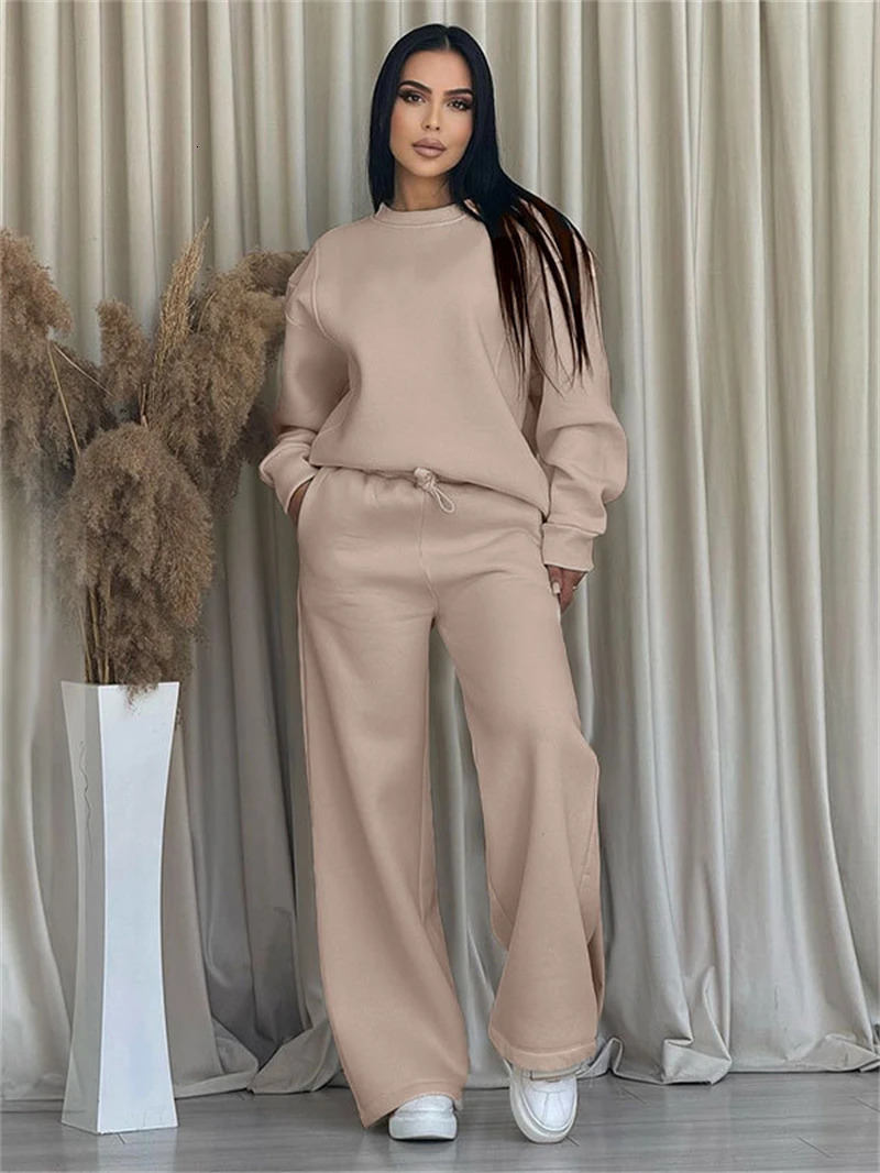 Streetwear 2 Piece Sets Women Outfit Fall Clothes Pullover Sweatshirt Top and Pants Casual Sweatsuits Woman 250818