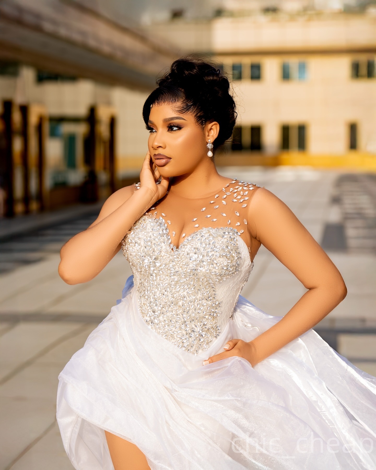 Aso Ebi A-line Ball Gown Prom Dresses 2025 Beaded Crystals High Split Evening Formal Party Second Birthday Engagement Gowns Plus Size Dress For Specia