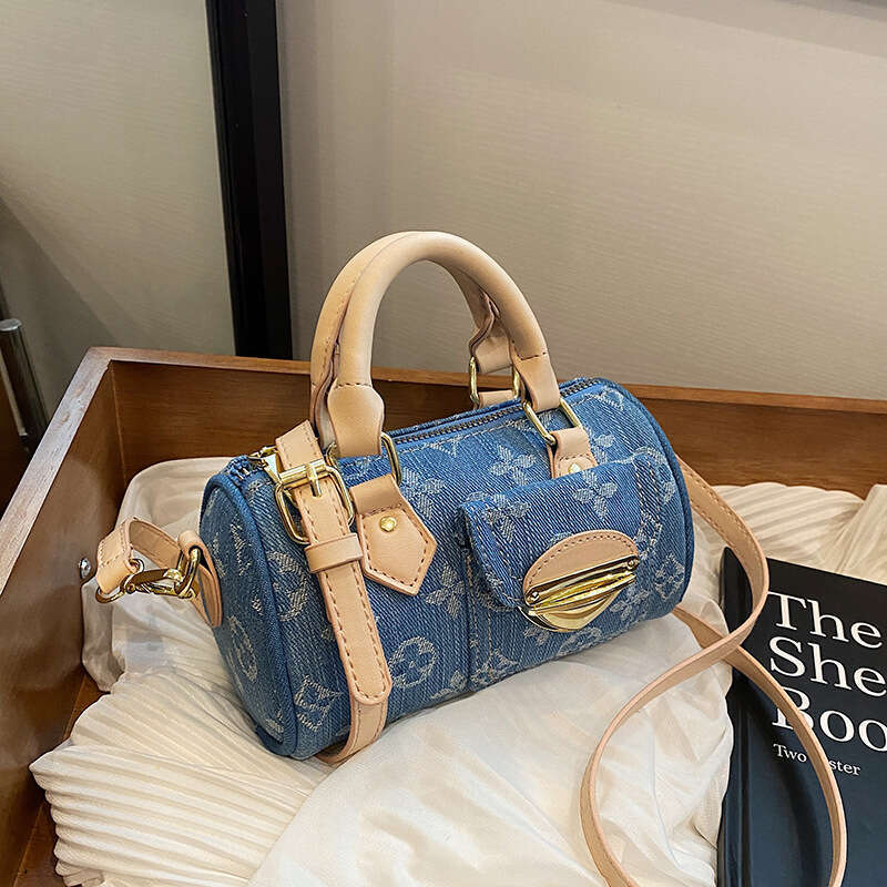 Popular Niche Denim for Women New Trendy Fashionable Versatile Crossbody Handheld Cylinder Bag 2025