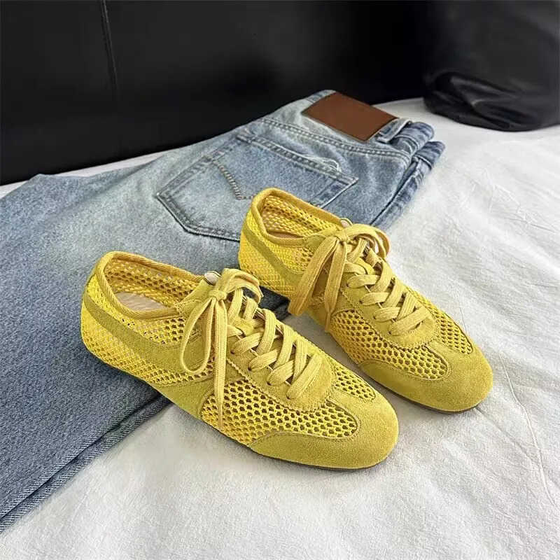 Lightweight Simple and Comfortable Shoes Women 2025 Summer Flat Shoes Women Genuine Mesh Ventilation Sneakers M250818