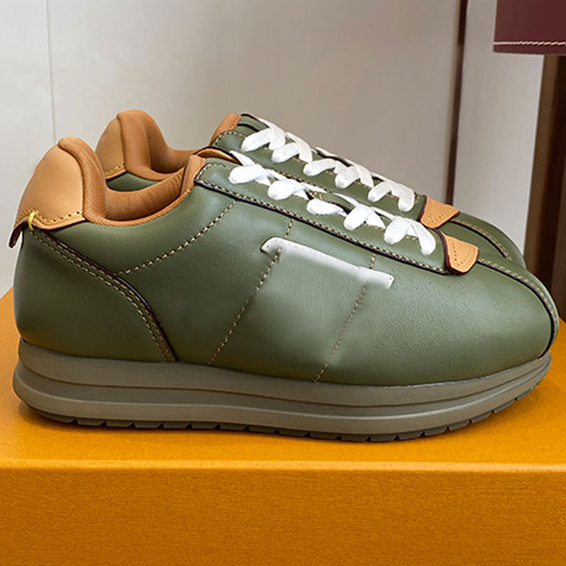 Italian designer Men BUTTERSOFT Sneaker 1960 classic womens bread shoes Lambskin on the upper hand stitching EVA rubber outsole with designer man chunky shoes