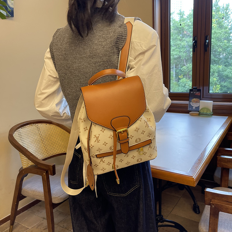 Designer bag free shipping vintage backpack large capacity versatile new fashionable printed womens backpack
