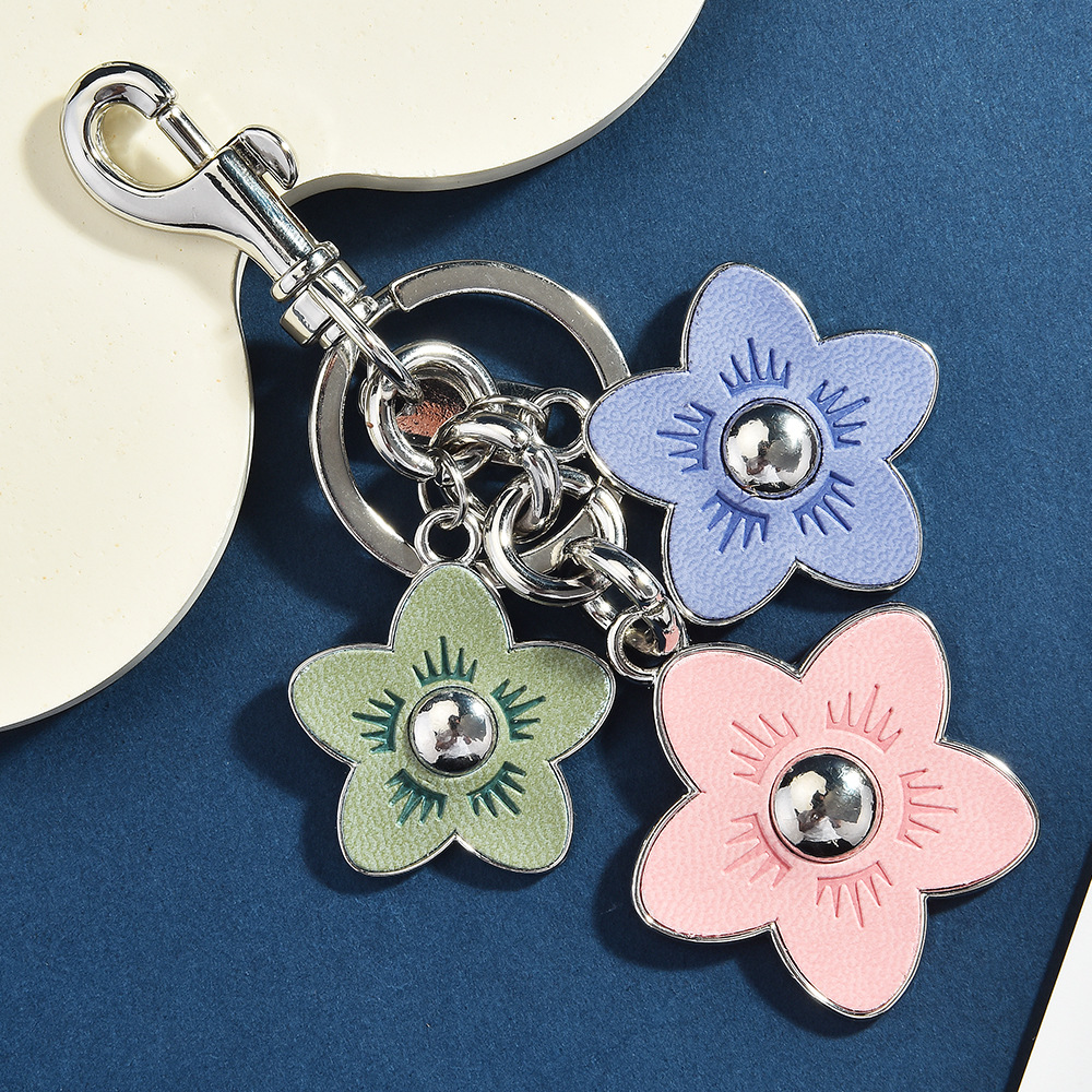 Cherry Heart Small Pendant Keychain Bag Pendant Womens Bag Accessories Exquisite Car Keychain 250726