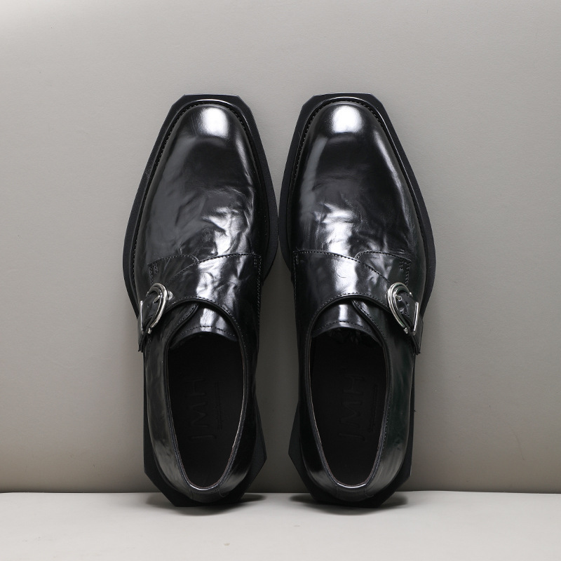 Men's buckle leather shoes made from top-grain cowhide, suitable for weddings and workwear, European style, luxurious quality.