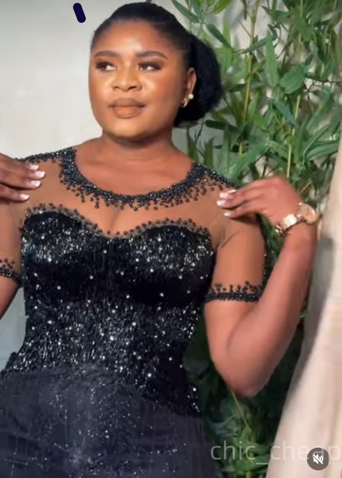 2025 Plus Size Black Mother Of Bride Dresses Beaded Short Sleeves Sequined Evening Party Mama's Dress Vintage Birthday Wedding Guest Groom Mother