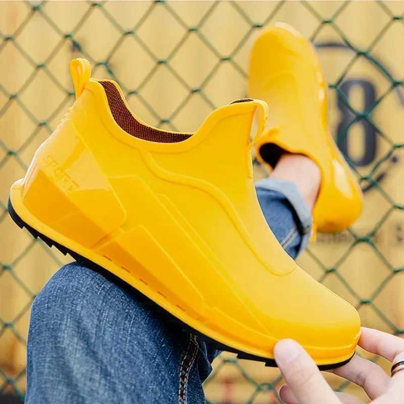 Mens Rain Boots Ankle Waterproof Shoes Men Casual Fishing Work Shoes Slip N-slip Rain Shoes Womens Kihen Rubber Shoe Long Boots XJ250818