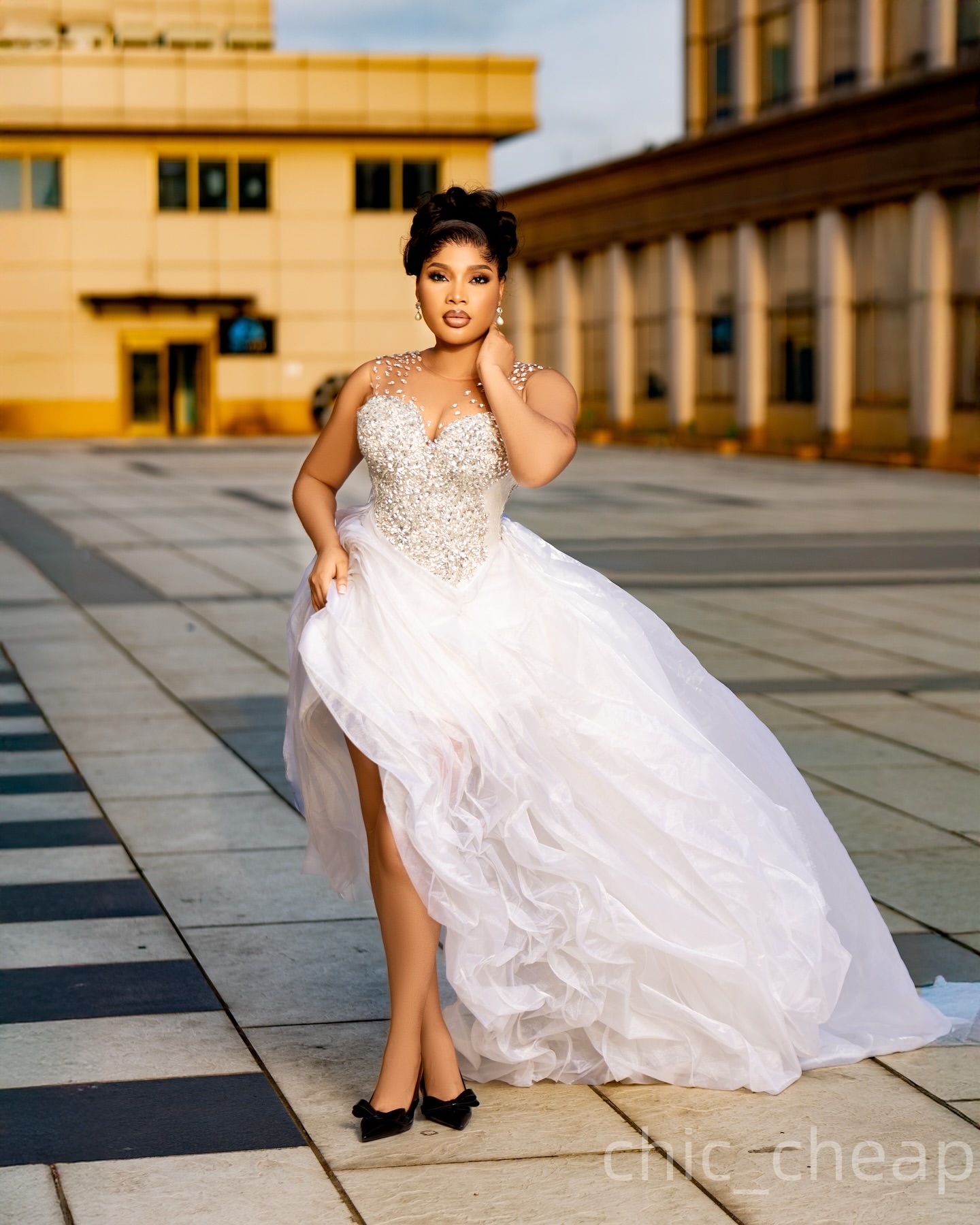 Aso Ebi A-line Ball Gown Prom Dresses 2025 Beaded Crystals High Split Evening Formal Party Second Birthday Engagement Gowns Plus Size Dress For Specia