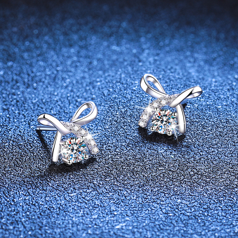 Moissanite earrings, zircon earrings, lab-grown diamonds, designer-style women's earrings, wedding earrings, design styles, diamond earrings 925 