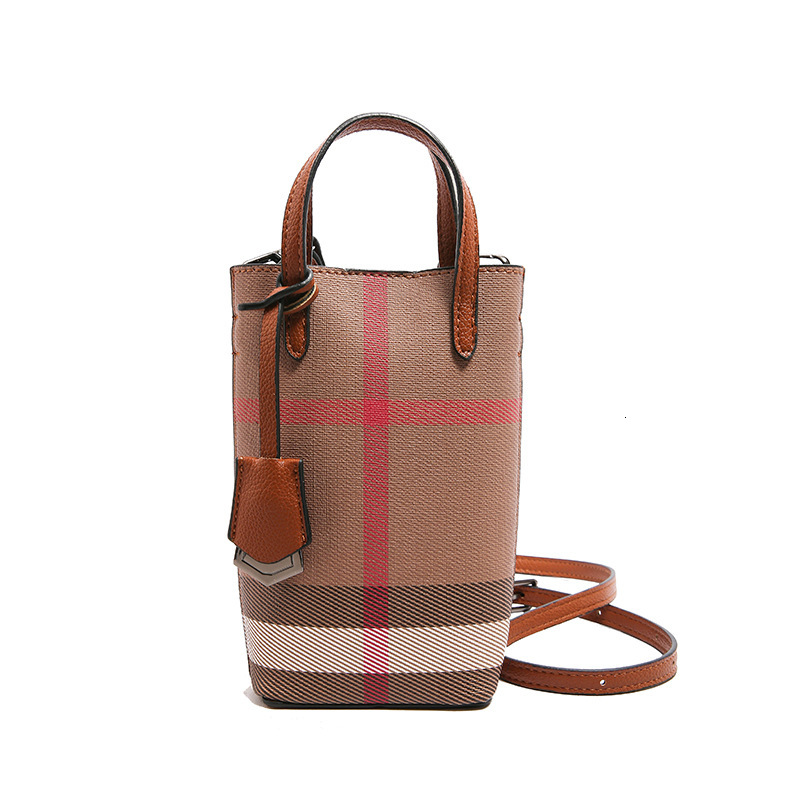 Free shipping designer Women Phone Bag 2025 New Lightweight Handbag Plaid Shoulder Bag Female Niche High-end Crossbody Bag Small Square Bag Trendy