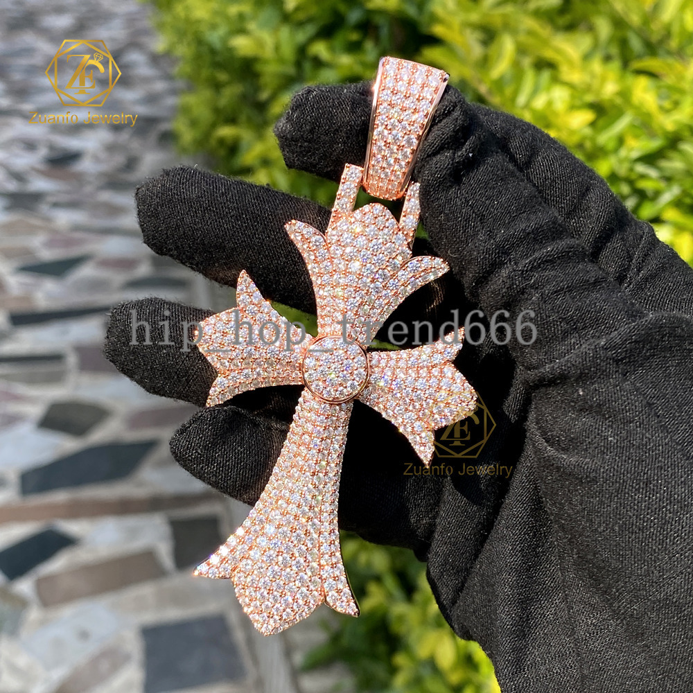 Wholesale 925 Silver Cross Pendant with Black Moissanite GRA D VVS1 Moissanite Diamond Pendant Cross Charm Party Gift