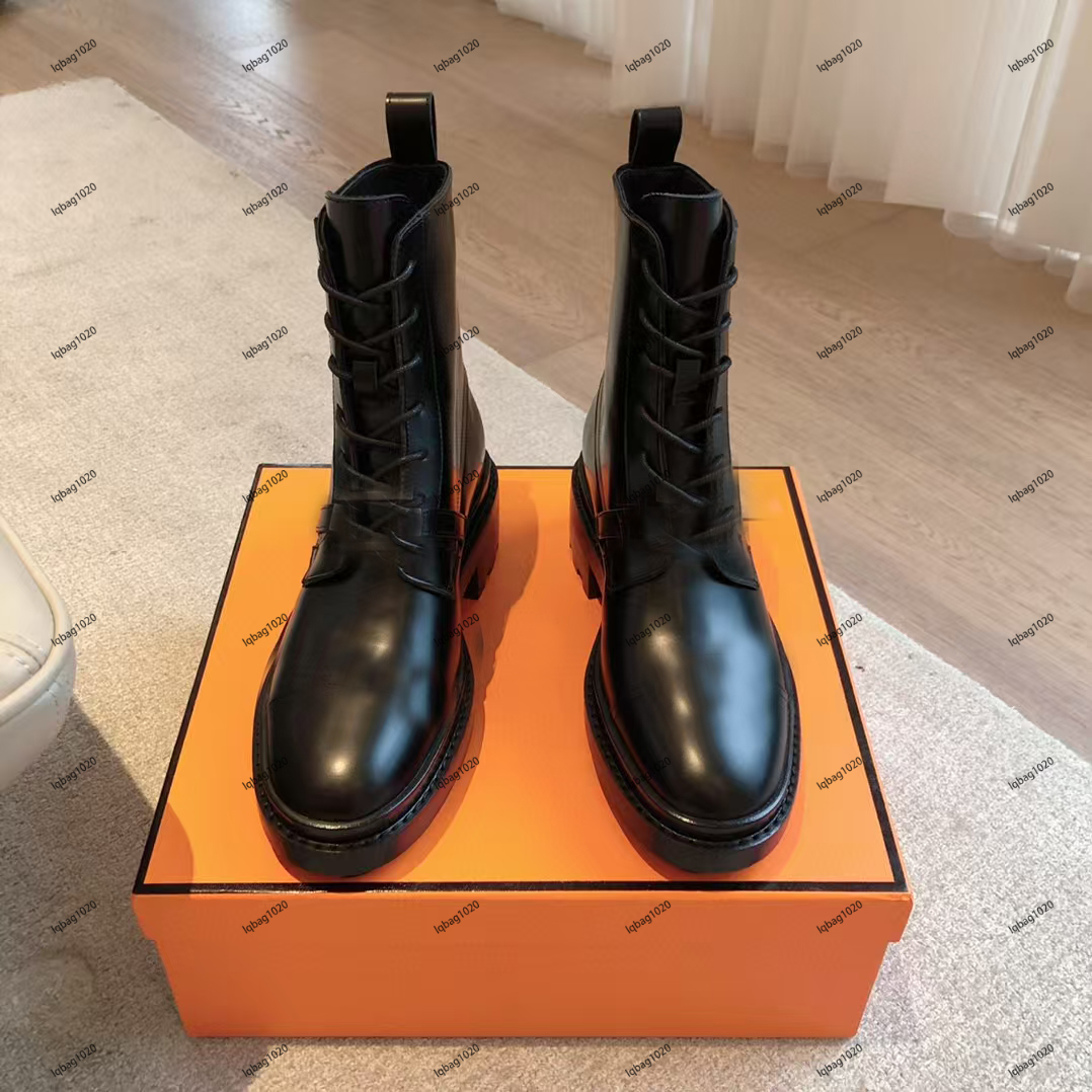 10A Top Quality Fashionable and elegant and noble atmosphere simple and versatile boots