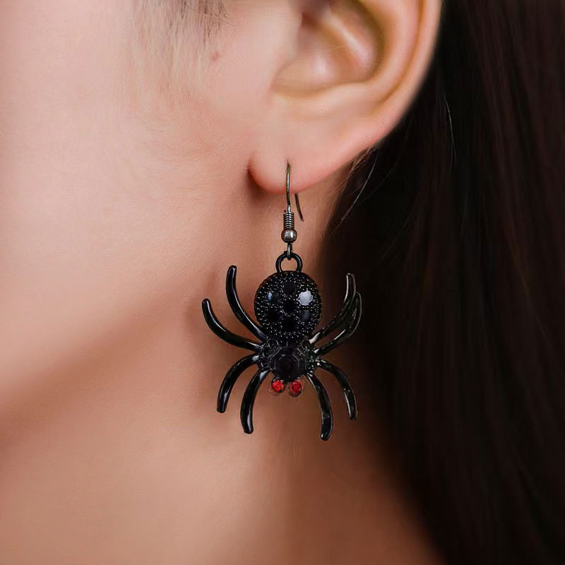 2025 Gothic Spider Skull Tassel Earrings Dark Halloween Drop Jewelry for Women Punk Animal Statement Dangles