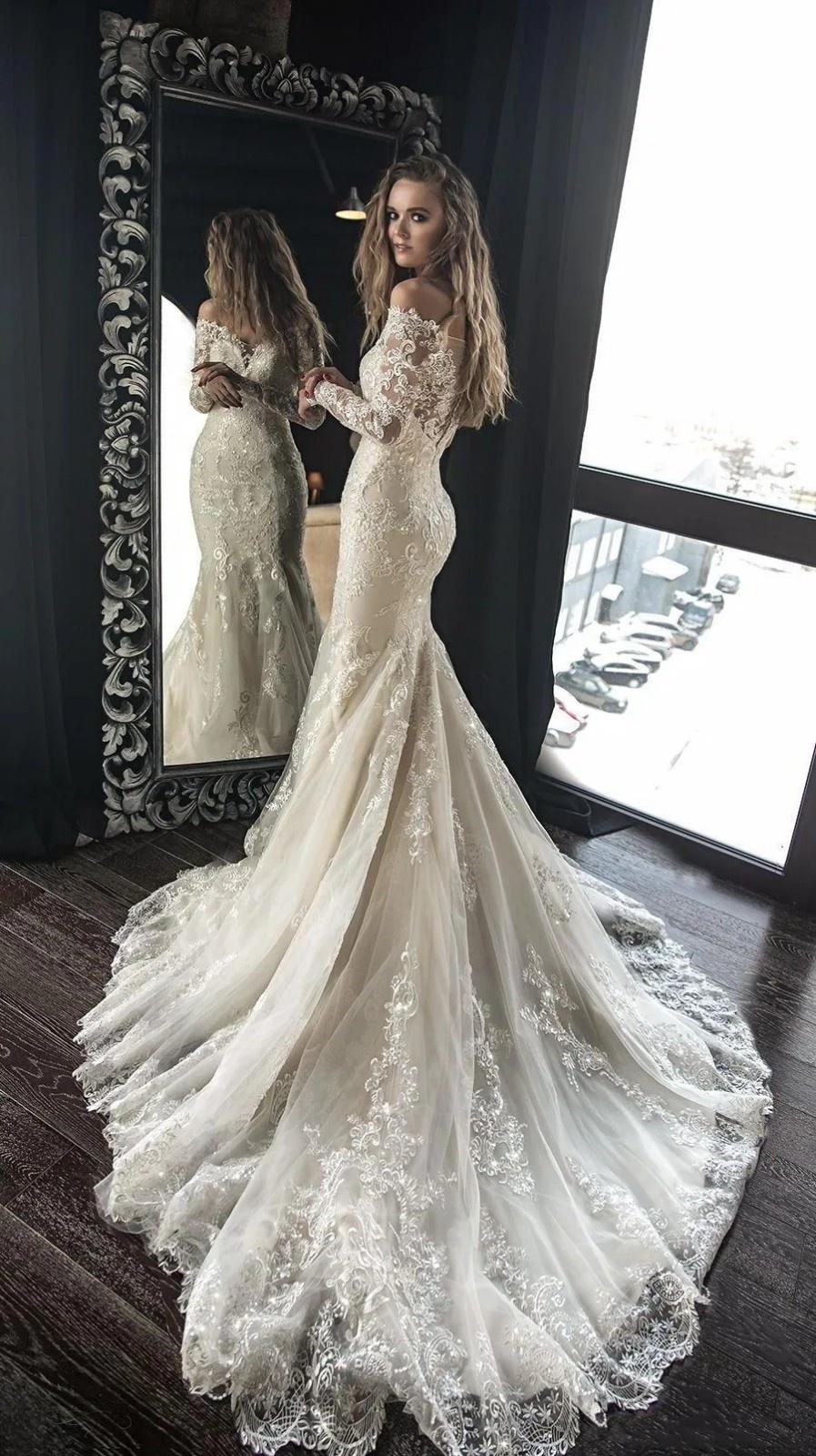 Luxury A Line Wedding Dresses with Detachable Train Arabic Dubai Off the Shoulder Long Sleeves Lace Wedding Bridal Gowns
