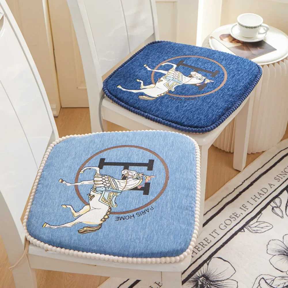 Deluxe Thick Non-slip Dining Table Cushion Home Restaurant Hotel Wedding Party Chair Decor Cushion Chenille Chair Seat Cushion 2 S250818