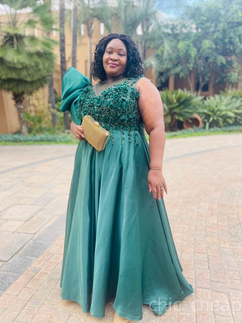 2025 Plus Size Hunter Green A-line Mother Of Bride Dresses Beaded Floral Lace Satin Evening Party Mama's Dress Vintage Birthday Wedding Guest Gro