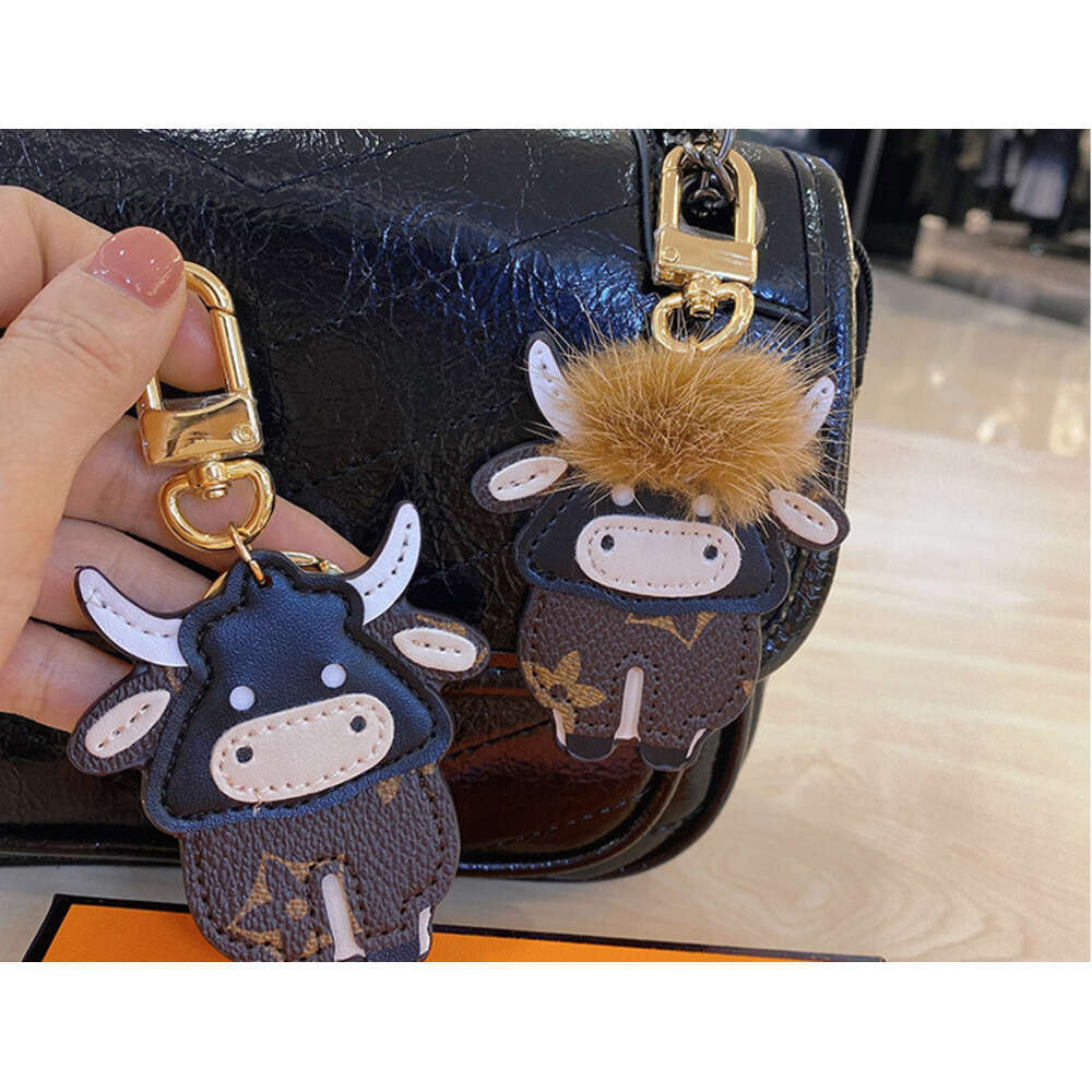 Cartoon Classic Old Flower Cow Keychain Doll Bag Pendant Cute Zodiac Year for Women and Men Couple Backpack Decoration Accessories