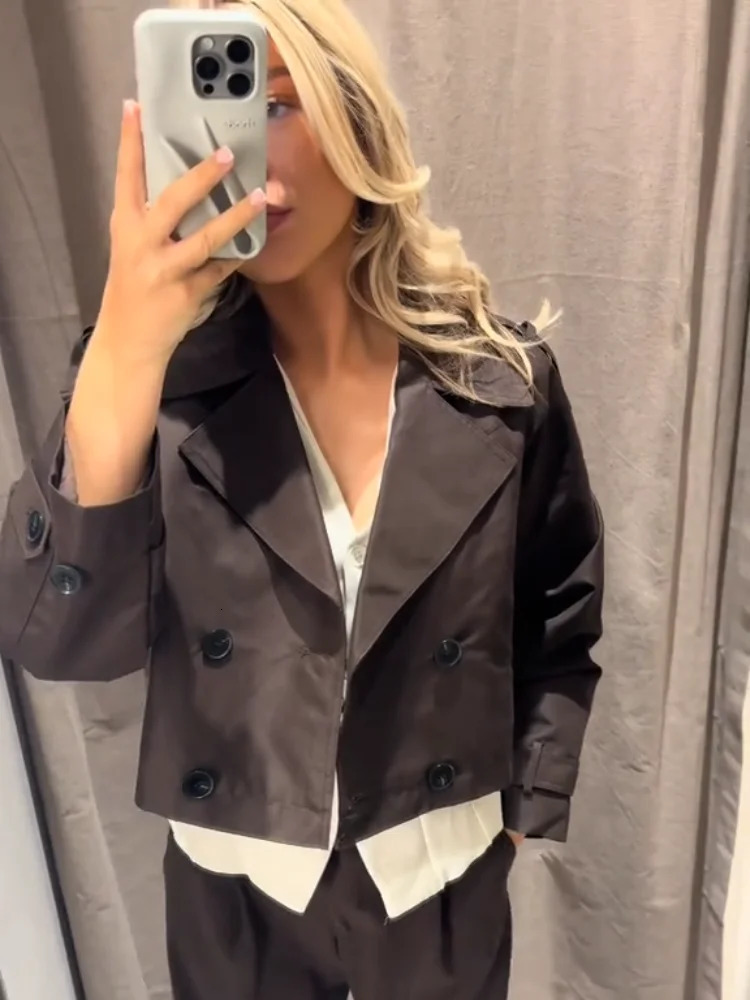 Elegant Solid Loose Womens Jackets Turndown Collar Long Sleeves Double Breasted Short Coats Fashion Office Lady Streetwear 250818