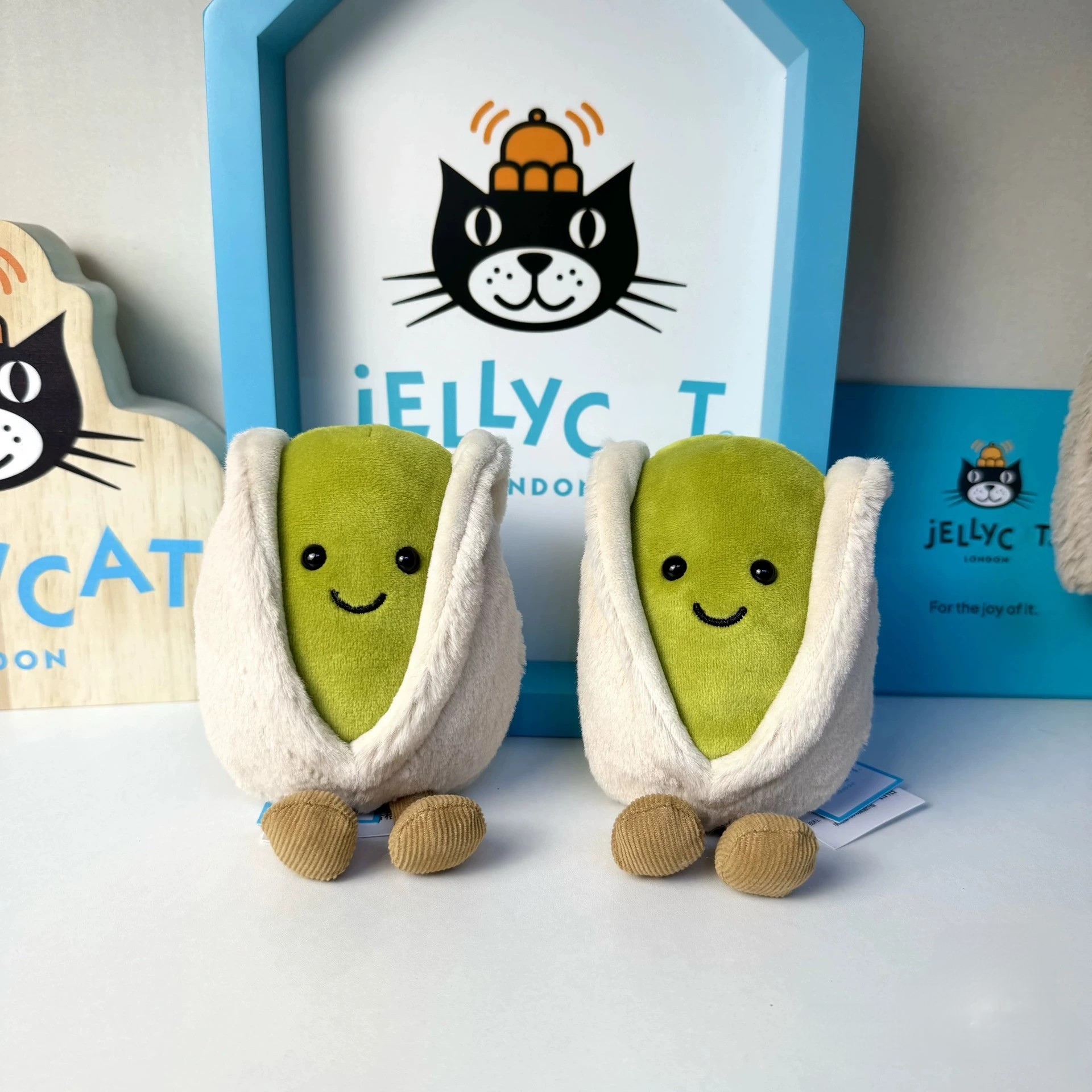 2025 fashion New Jelly cat Amuseables Horatio Toy Pistachio Nut Cute Plush Doll Ornament Gift for Friends