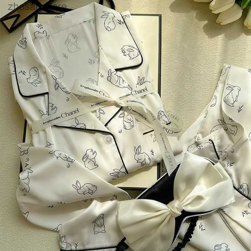 New Little White Rabbit Cute Cartoon Spring and Autumn Cardigan Pajamas Thin Casual Satin Silk Long Slve Chic Womens Homewear S250818