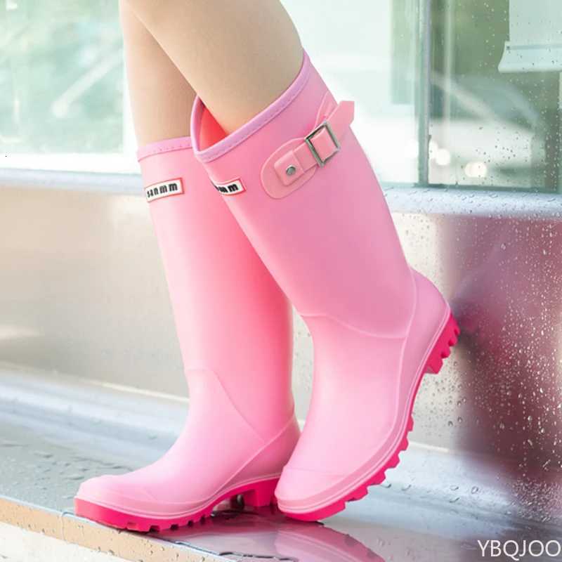 2025 Fi Womens rain shoes New anti-slip high boots Solid color waterproof footwear Round head ladies rubber shoes Mujer XJ250818