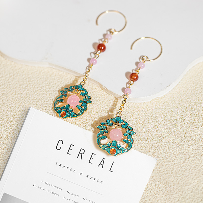 2025 Neo Chinese Wave Filigree Flower Drop Earrings Vintage Luxury Long Dangles for Women Wholesale Premium Oriental Jewelry
