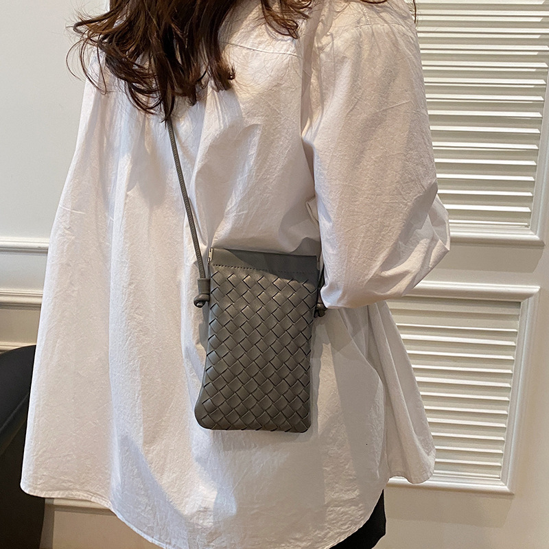 Free Shipping Designer Luxury Fashion New Mini Phone Bag Women's Handwoven Bag Simple Trendy Versatile Retro Compact Shoulder Crossbody Leisure B