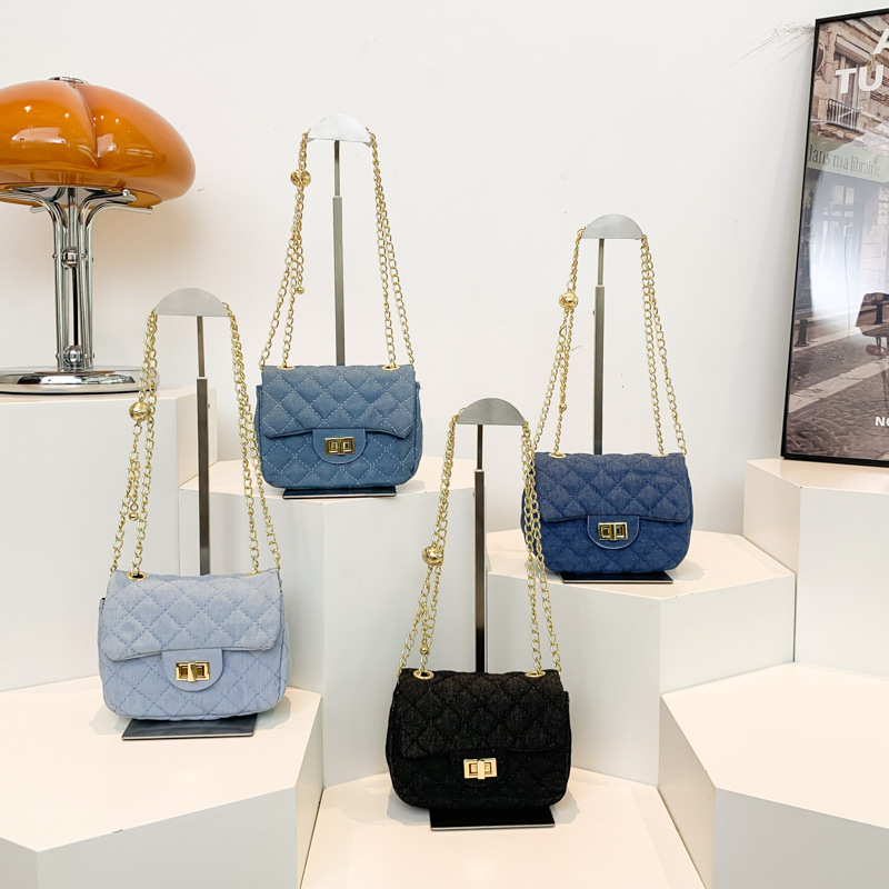 Free shipping designer Textured Stylish Lock Buckle Small Square Bag Wholesale Autumn New Small Chanel Style Denim Fashion Diamond Chain Crossbody Bag