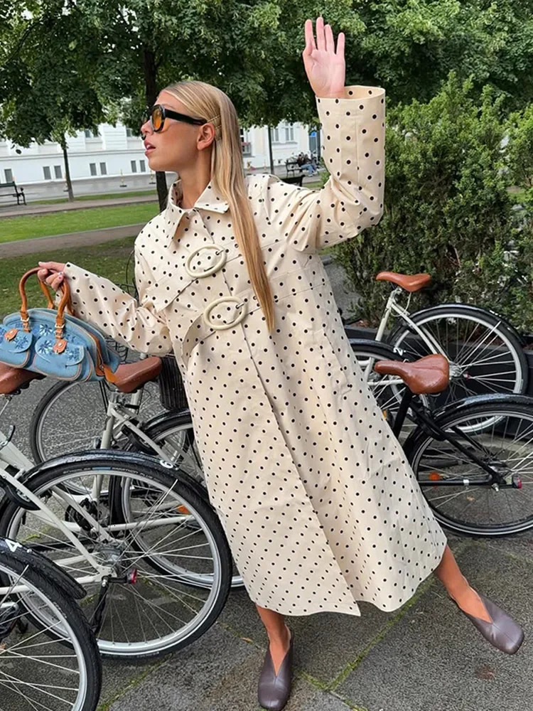 Women Polka Dot Long Trench Coat With Buckles Lapel Longsleeved Loose Fashionable Overcoat 2025 Autumn Fashion Windbreaker 250818