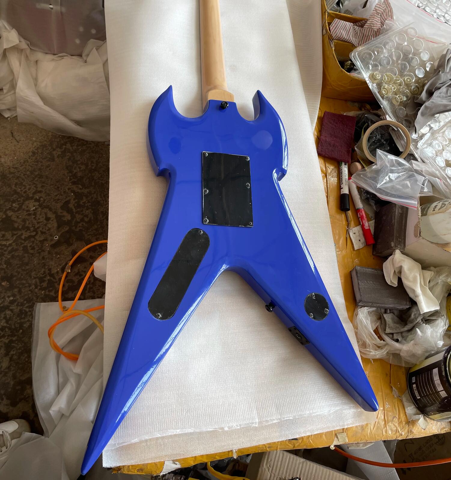 Wylde Audio Blue Lightning PanteraWarhammer Electric Guitar China EMG Pickups Floyd Rose Tremolo Black Hardware