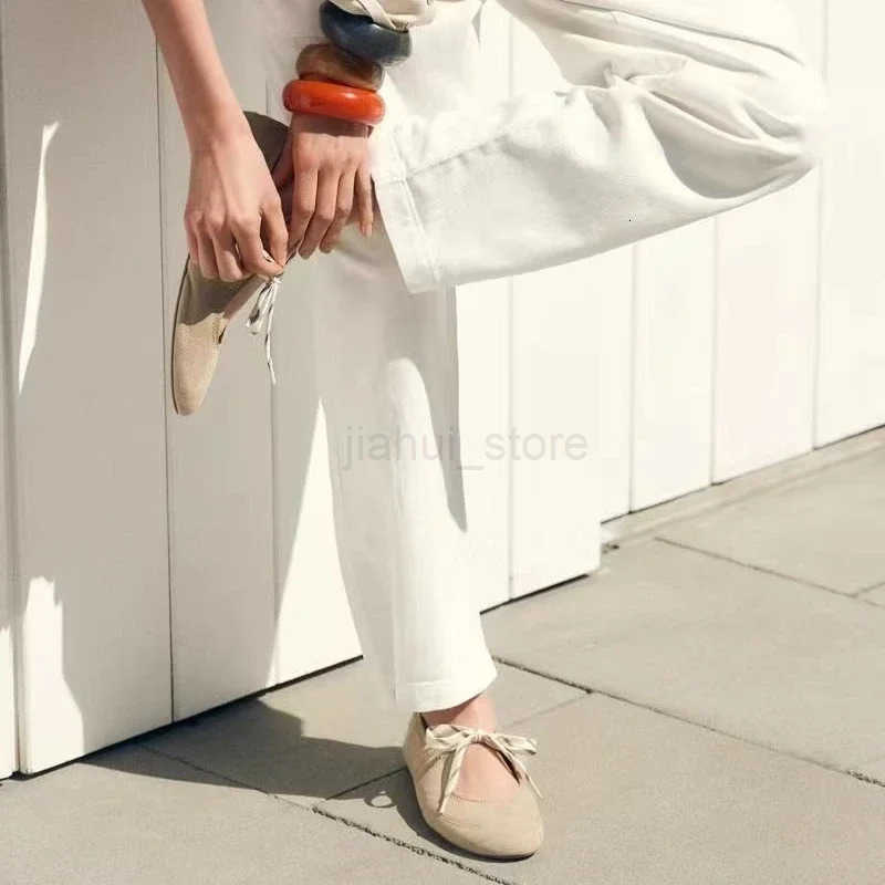 Fashion Round Toe Ballet Flats Women Lace-up Faux Suede Shallow Concise Soft Sole Mary Jane Shoes Women Casual Brand Shoes M250818