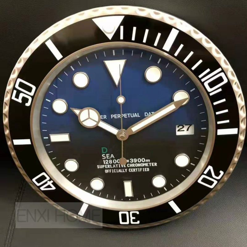 Deep Sea Design Luxury Wall Clock Metal Wall Watch Gradient Blue te Sweeping Hands Quartz Reloj De Pared Housewarming Gift Luminous 135 inch W251028