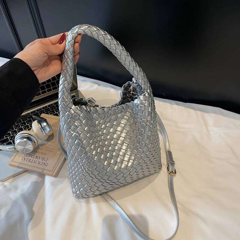 Elegant Classic Designer Paris Fashion Crossbody Bag Large Capacity Solid Color For Women Minimalist Messenger Shopper