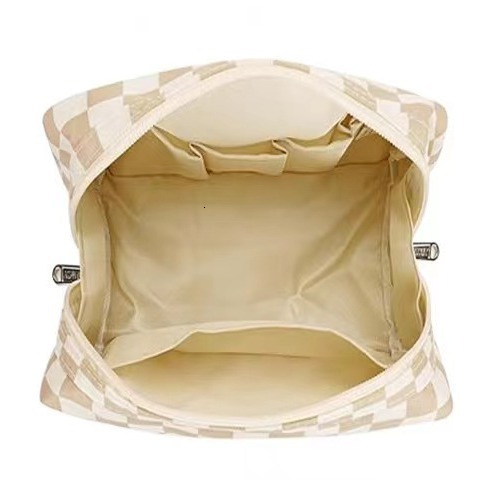 Free shipping designer Hot Selling New Checkerboard PU Makeup Bag Large Capacity Storage Bag Travel Waterproof Toiletry Bag Ins Portable
