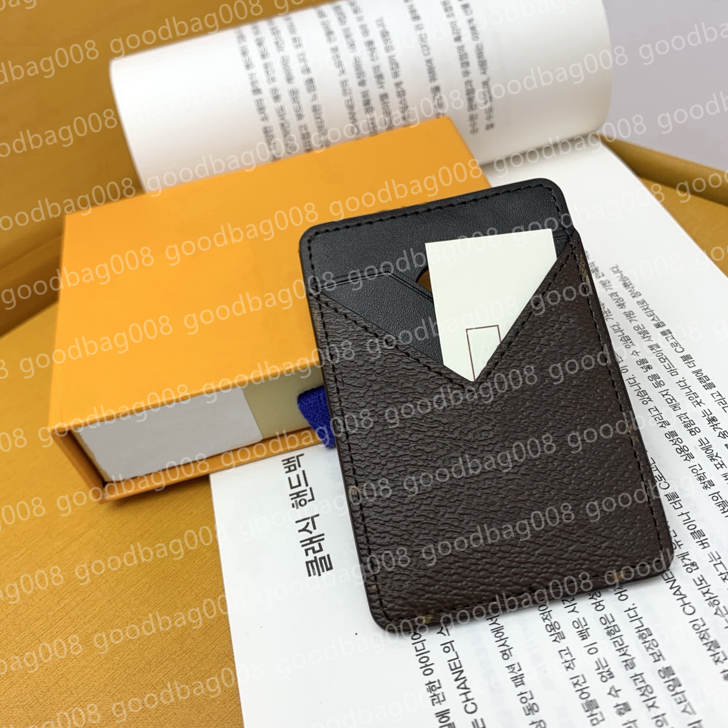 fashion designer wallets for men designer's Magnetic clamp card holder credit card holder transportation cards wallets ID card bag with box