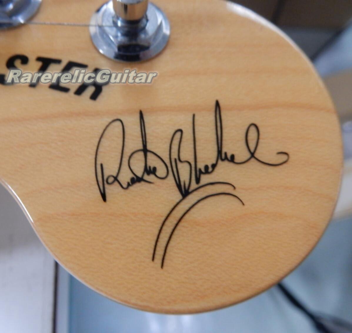 In Stock Artist Ritchie 70s Gray White Electric Guitar Scalloped Rosewood Fingerboard Dot Inlay Vintage Tuners Tremolo Bridge Whammy Bar Ship out in 3