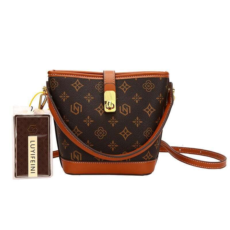 Beibei Shangpin 2023 Autumn/Winter New Flower Contrast Water Bucket Versatile Handheld One Shoulder Women's Bag Bags