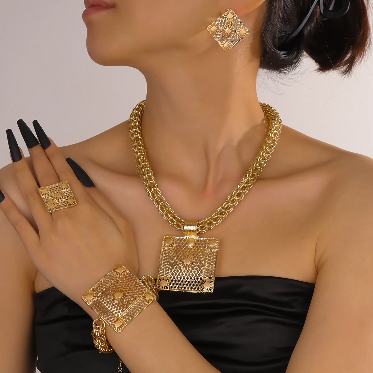 Gold Color African Jewelry Sets for Women Necklace Nigerian Bridal Wedding Jewellery Bracelet Earrings Ring 250815