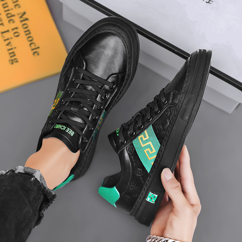 Men's summer British trend plimsoll shoes 2025 new genuine leather soft sole white shoes men's breathable versatile casual