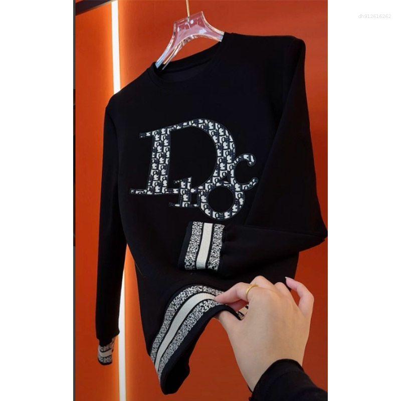 Men's Hoodies Autumn And Winter Sweatshirt Round Neck Long Sleeve All-match Loose Niche Design Sense Slimming Western Style