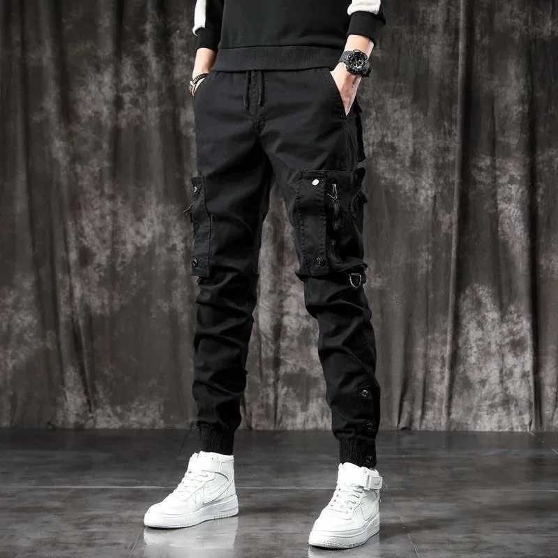 Trendy Mens Spring Autumn Cargo Pants Slim Fit Casual Style Loose Fit American Style Multiple Pocket Small Foot Pants Black W250819